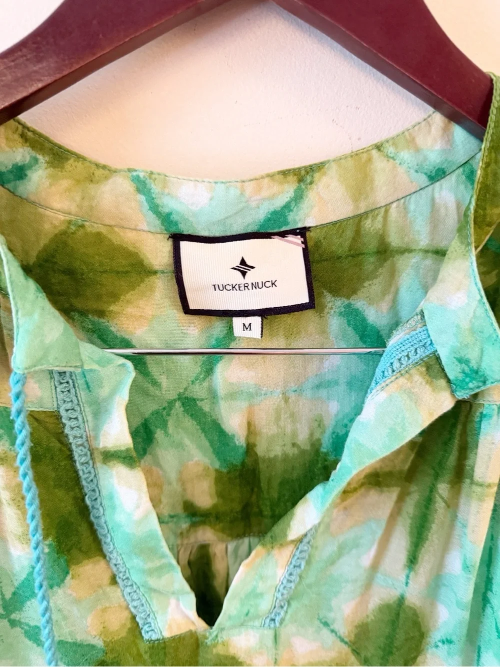 Tuckernuck Seafoam Medallion Bondi Coverup Caftan Size Medium Blue Green